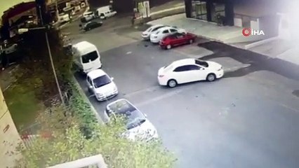 Amerikan filmlerini aratmayan hırsız-polis kovalamacası kamerada