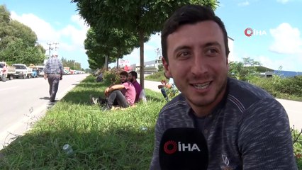 Fındık üreticileri TMO deposu önünde uzun kuyruk oluşturdu