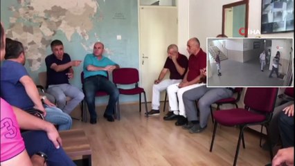 Müdürün Kapısını Tekmeyle Kırıp, Odasını Bastı