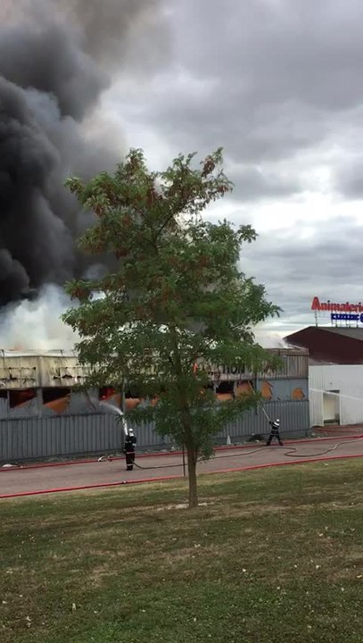 Le Mobilier de France de Saint-Parres-aux-Tertres subit un important incendie