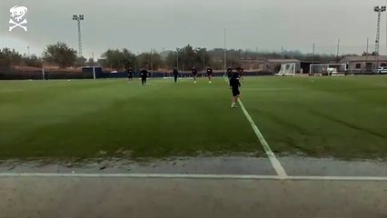 Levante UD - We are singing in the rain