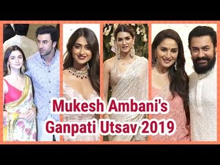 Ambani&#39;s Ganpati Utsav 2019: दर्शन को लगा सितारों का मेला | Ranbir, Alia, Aamir, Amitabh, Katrina