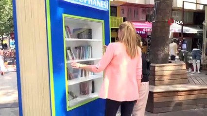 Merkezefendi Belediyesi ‘Sokak Kütüphanesi’ kurdu