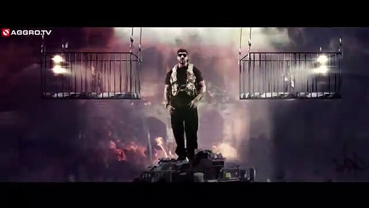 MASSIV - BLACK GUN BERETTA (OFFICIAL HD VERSION AGGROTV)