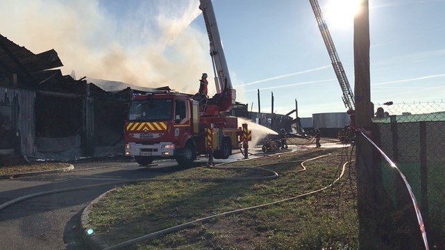 Cancale. Un incendie ravage l’entrepôt d’un chantier naval