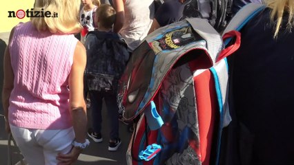 Primo giorno di scuola, l'anno inizia con 120mila cattedre scoperte | Notizie.it
