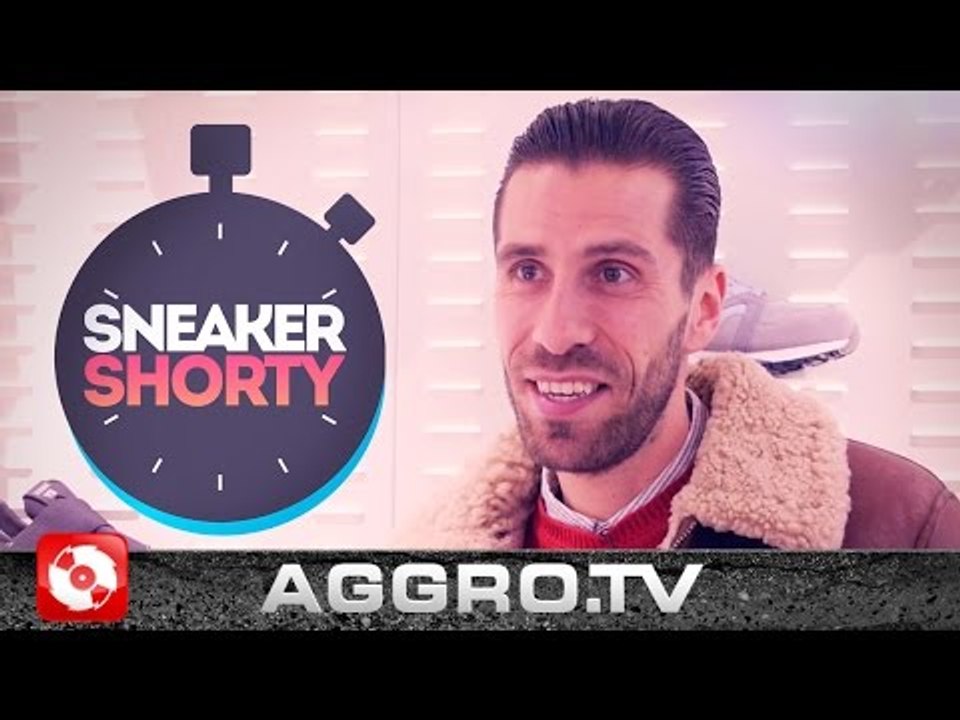 MICHAEL DUPOUY 'LA MJC' - SNEAKER SHORTY - TURNSCHUH.TV (OFFICIAL HD VERSION AGGROTV)