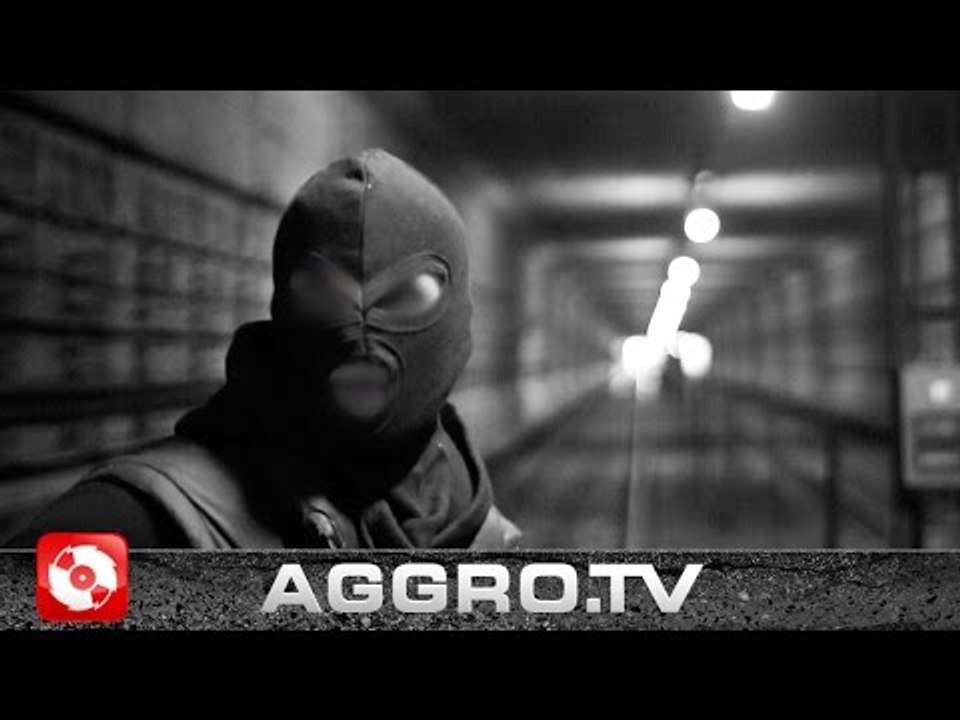 FACH & TRIK - 2 BOYS 1 SUB (OFFICIAL HD VERSION AGGROTV)