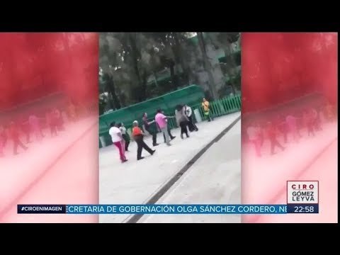 Guardia se pelea con dos mujeres en colegio de bachilleres | Noticias con Ciro Gómez Leyva