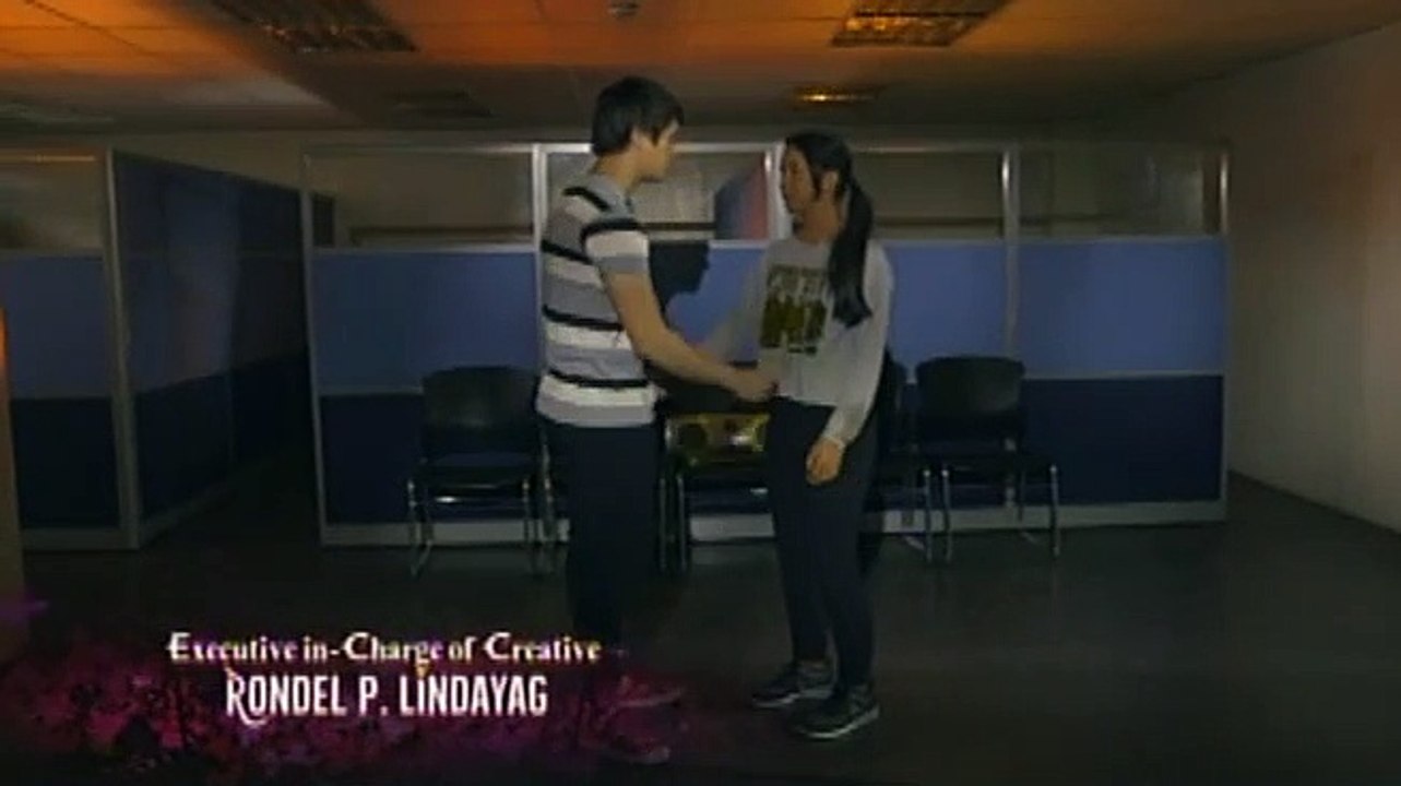 Sweet slow dance of Mira and Bella with Jeremy