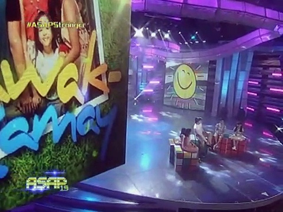 Piolo sings ""You Are The Sunshine of My Life""...