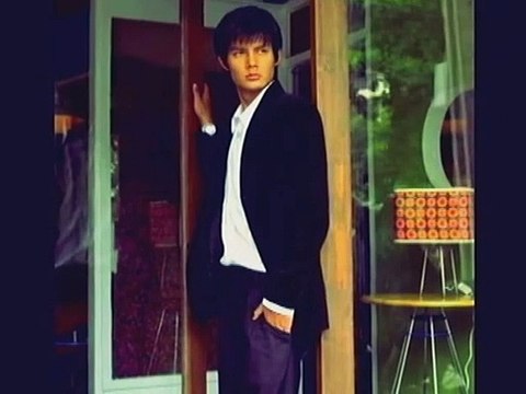 Daniel shares his life story to Vickie