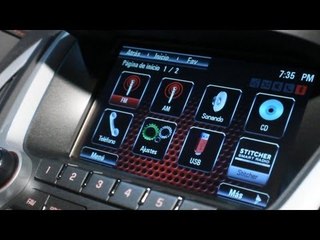 Presentación de Intellilink en los modelos 2013 de General Motors Company