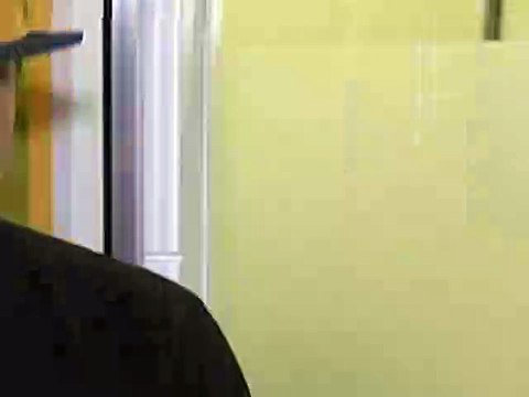 Daniel Padilla nagpaliwanag sa kissing photo nila ni Kathryn Bernardo