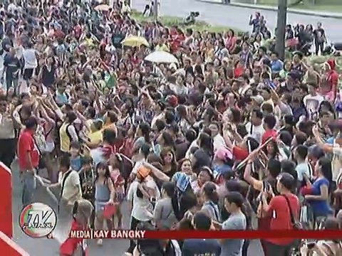 Ilan sa mga bituin ng MMFF, abala pa rin sa last minute Christmas rush at exchange gifts