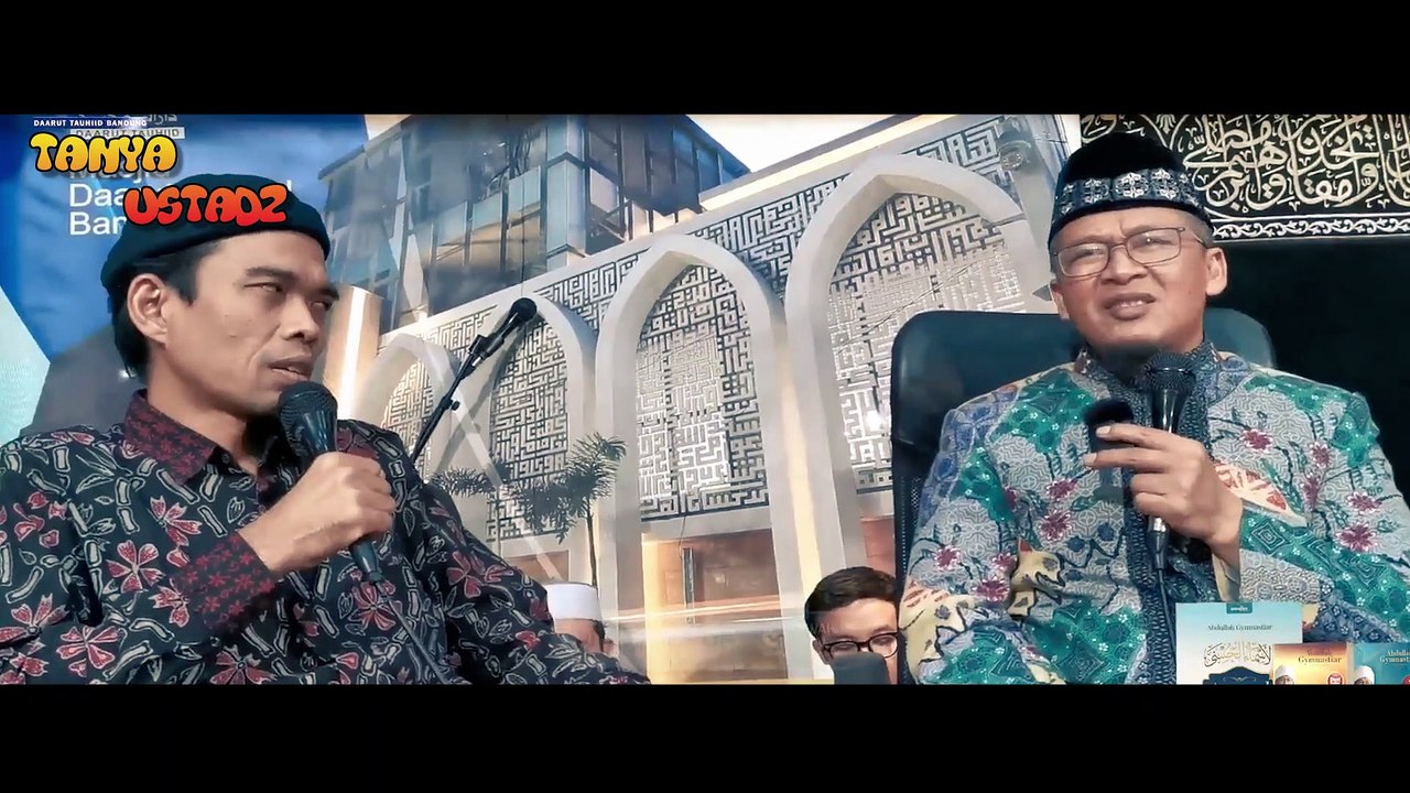 Kali ini UAS bertanya ke Aa Gym, Bagaimana mehilangkan kemelekatan jamaah dihati