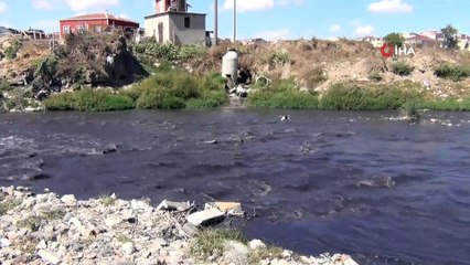 Çorlu Deresi simsiyah akmaya devam ediyor