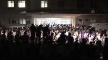 Diyarbakır'da sivillere yönelik terör saldırısı (7) - Hastane önü