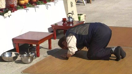 "이산가족 상봉 바랐건만"...실향민 합동 차례 / YTN