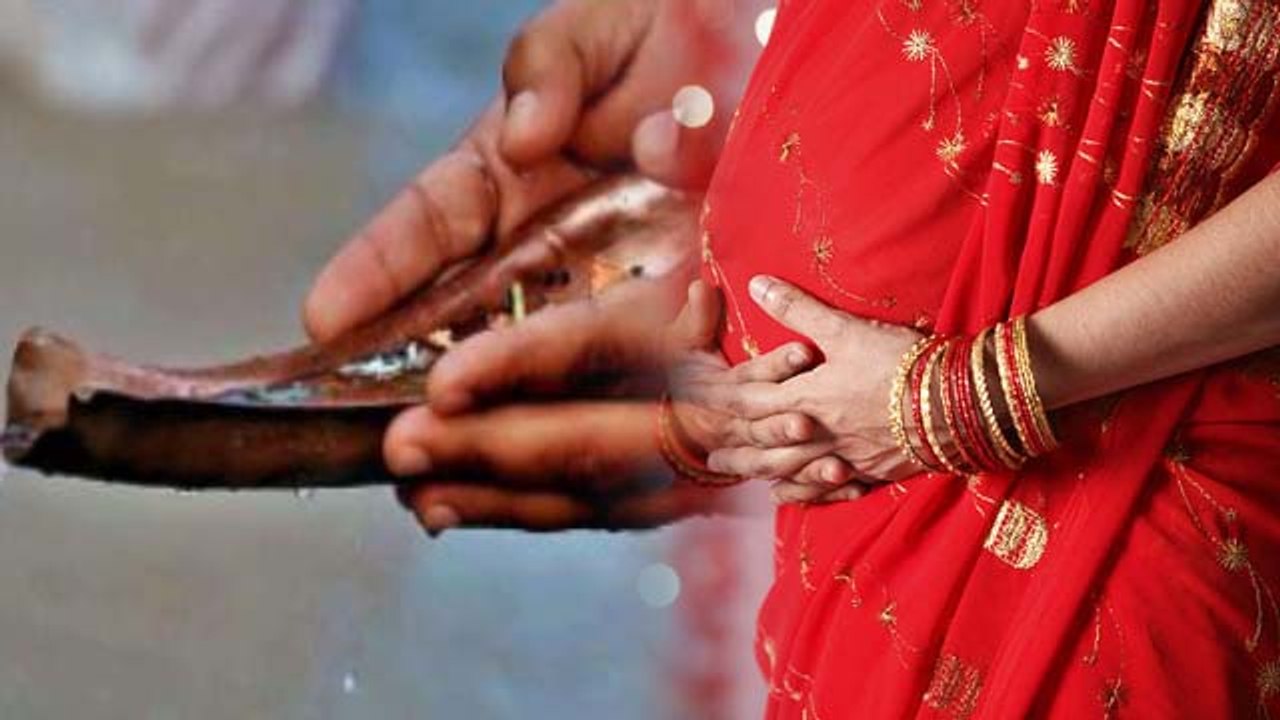 पितृ पक्ष में गर्भवती महिलाएं भूलकर भी ना करें ये 5 काम | Pregnant Women On Pitra Paksha | Boldsky