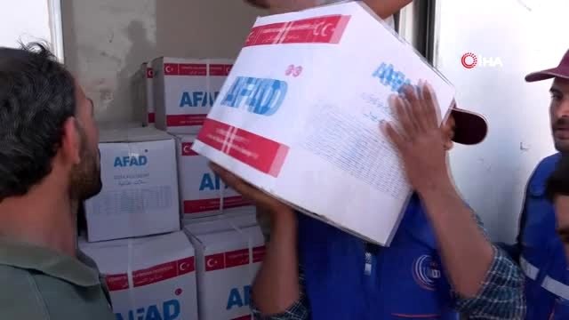 - Göç Eden İdliblilere Afad'dan Yardım Eli- AFAD, Güvenli Bölgelere Göçen İdliblilere Yardım Eli...