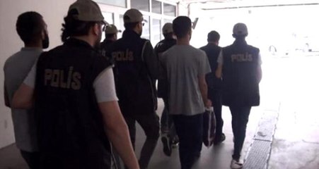 Son dakika: Arnavutköy'de, orman yangını çıkarmaya çalışan 3 terörist yakalandı