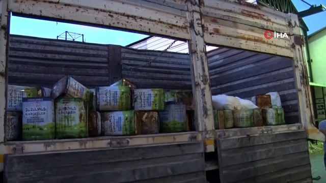 Piyasa değeri 300 bin TL olan 20 ton kaçak peynir ele geçirildi