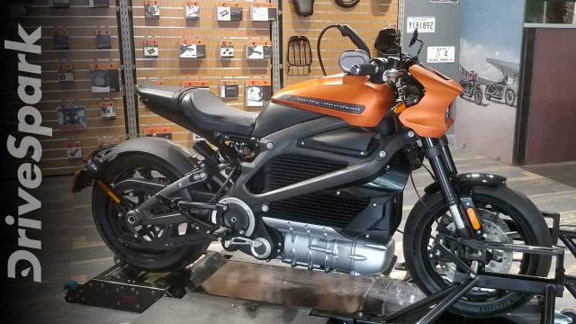 Harley-Davidson LiveWire Electric Motorcycle Showcased In Bangalore: Walkaround Video, Features, Specs & Other Details