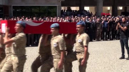Batman'da kulp şehitleri, kürtçe ağıtlarla uğurlandı