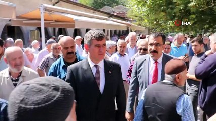 Sivas’ta cami cemaatinden Feyzioğlu’na yoğun ilgi