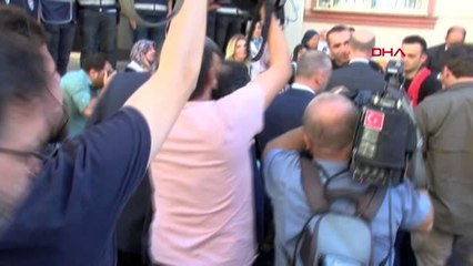 Diyarbakır soylu'dan 'diyarbakır anneleri'ne milyonlarca insan sizinle beraber