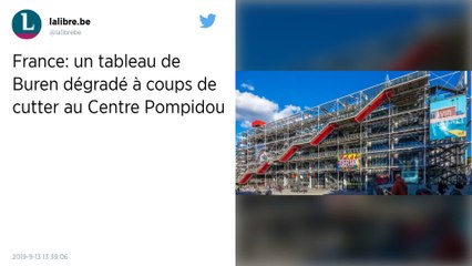 Un tableau de Buren dégradé à coups de cutter au Centre Pompidou