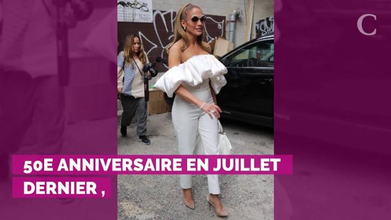 PHOTOS. Jennifer Lopez : toujours plus classe et sexy, à 50 ans, pour faire la promotion de son film, Queens