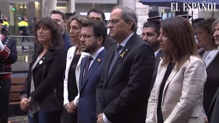 Suena el himno de España en un acto de la Diada