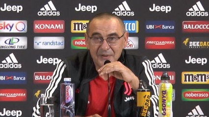 Sarri's mother not happy about him joining Juventus