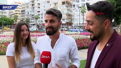 Düğünde Falcao forması giyen damat ve gelinden yıldız oyuncuya mesaj