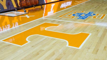 Tennessee Offers Scholarship to Boy That Was Bullied for His Homemade ‘UT’ Shirt