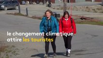 Réchauffement climatique : des touristes pour observer la fonte des glaces