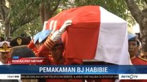 Indonesia Melepas BJ Habibie