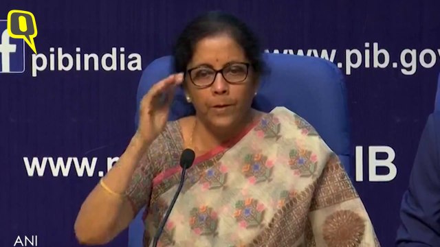 Amid GDP Slump, Government Announces Mega Merger of Public Sector Banks | The Quint