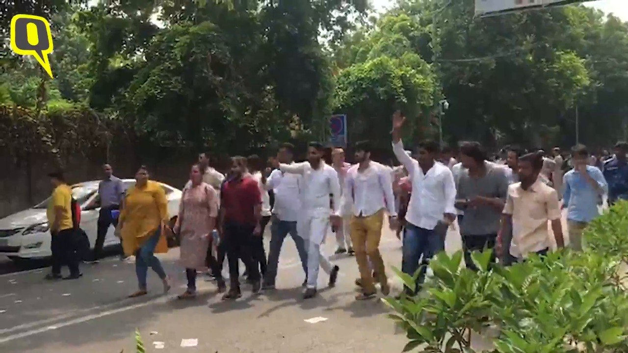 Voting for DUSU Election Held, NSUI Alleges EVM Malfunction