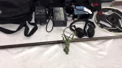 Melek figürlü heykeli jandarma kurtardı