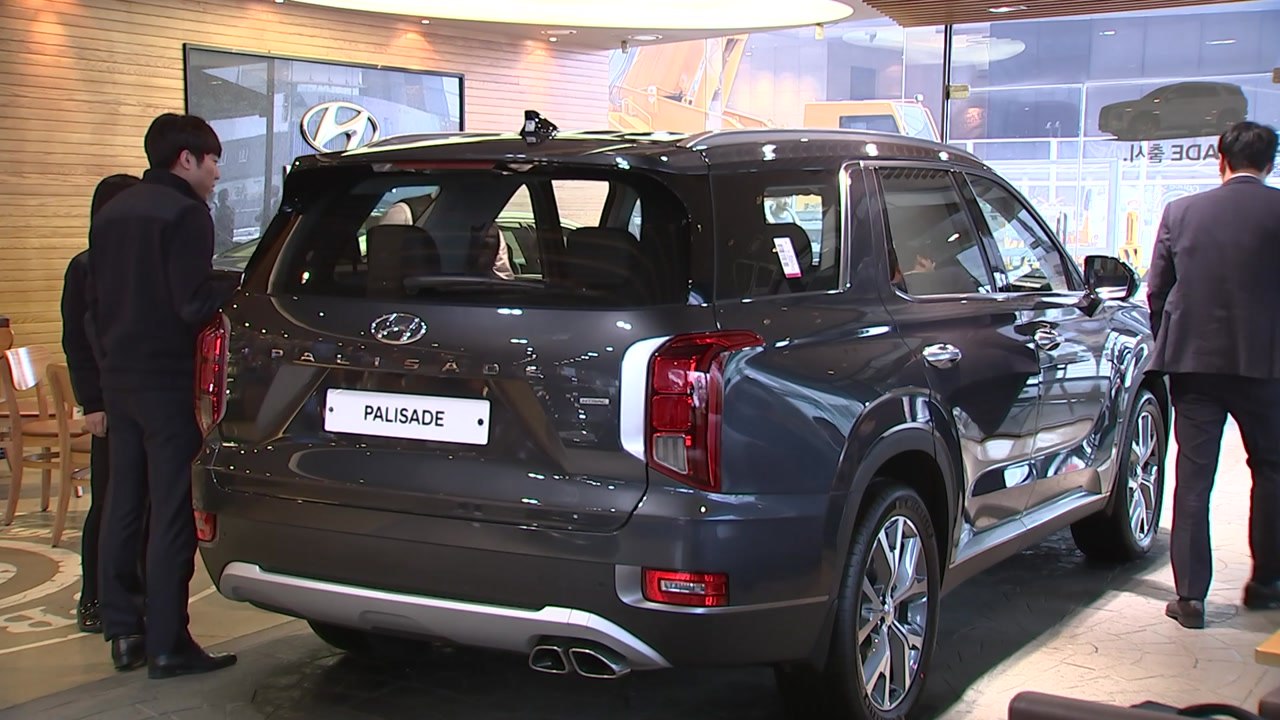 식지 않는 SUV 인기...대형 경쟁도 치열 / YTN