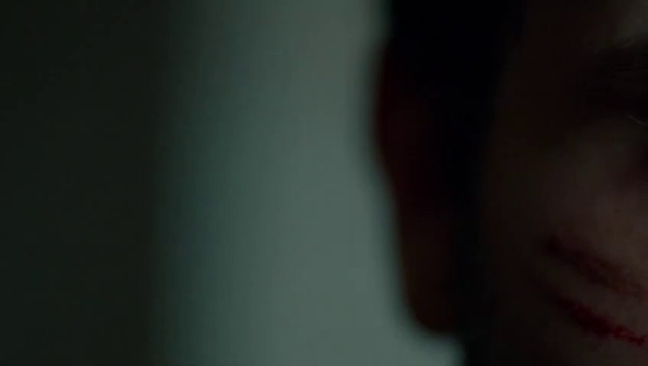 مسلسل الحفرة الحلقة 1 الأولى الموسم الثالث مترجمة