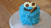 This Adorable Cookie Monster Cake Is Actually A Giant Pile Of Cookies