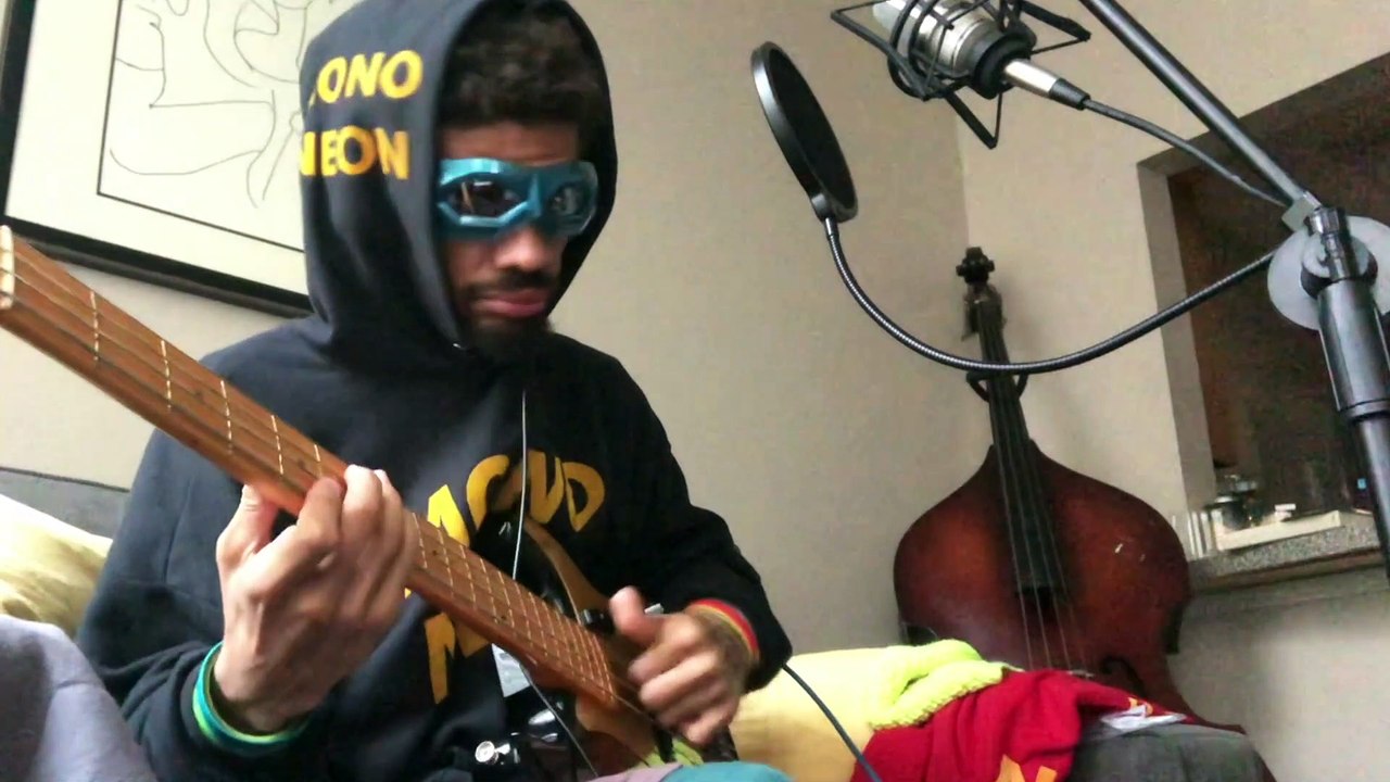 MonoNeon sings "WOMEN, WATER AND WEED"