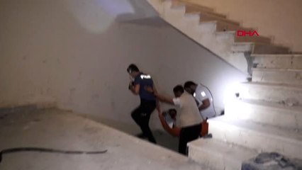 Esenyurt'ta feci şekilde dövdükleri genci metruk binaya attılar
