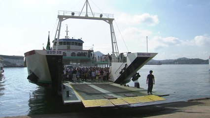 "고향 섬 잘 다녀왔어요"...어머니의 정 품고 일상으로! / YTN