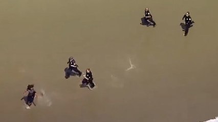 Sospechoso de robo protagoniza una espectacular persecución a lo largo de una playa de Los Ángeles