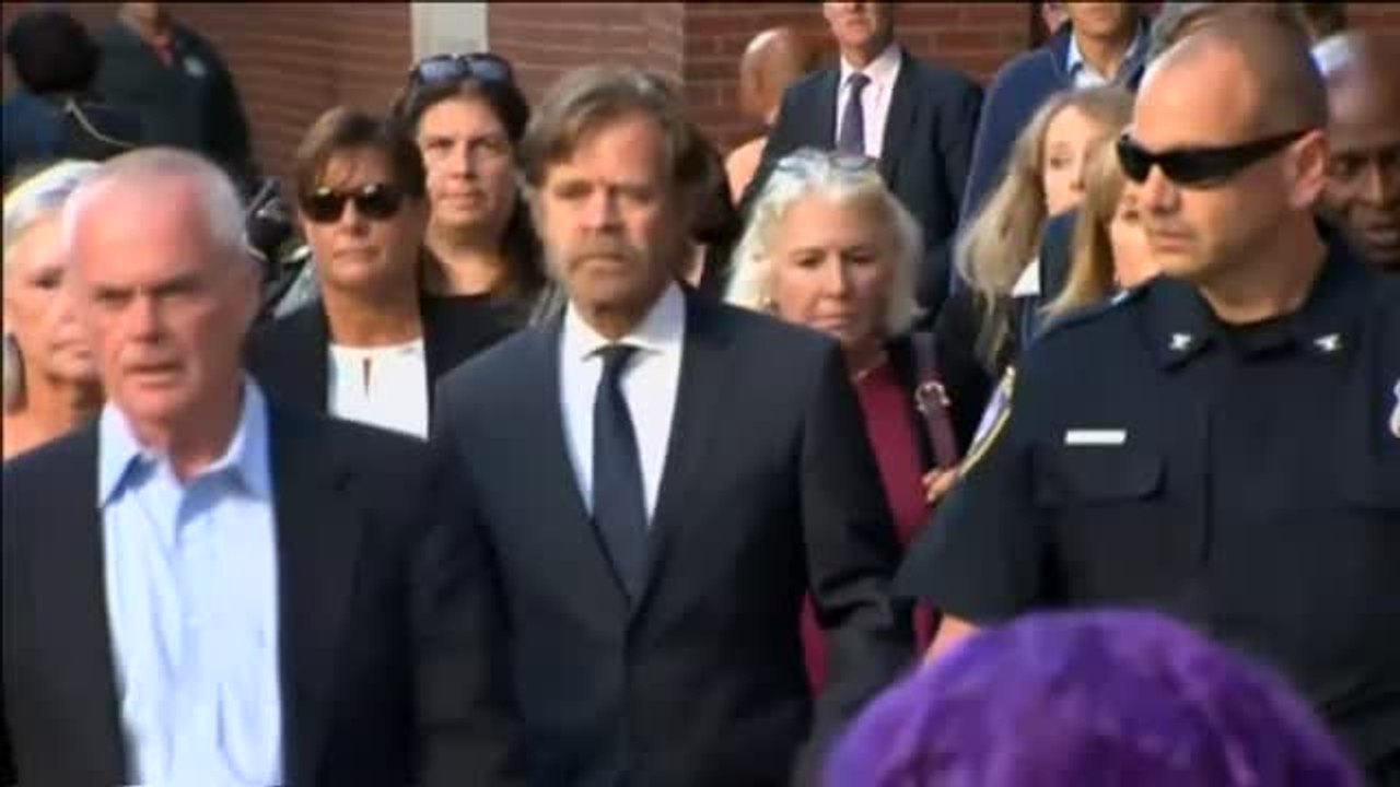 Condenan a la actriz Felicity Huffman por la trama de sobornos en universidades